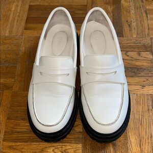 Quince White Women’s Sz 7 Chunky Loafers